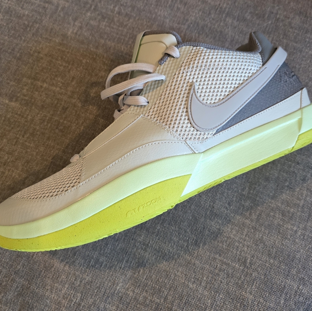 Nike Ja1 size 14m